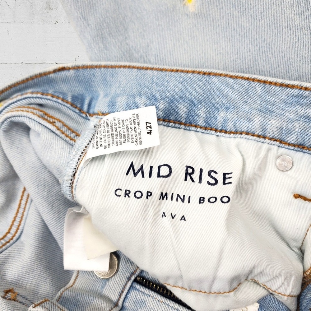 Lucky Brand Ava Mid Rise Crop Mini Boot Jeans Light Wash Daisy Embroidered‎ 4/27 - Picture 5 of 8